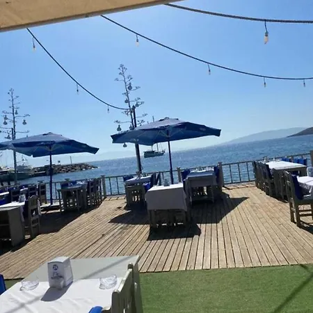 2 Bedroom On The Beach In Yahsi Bitez