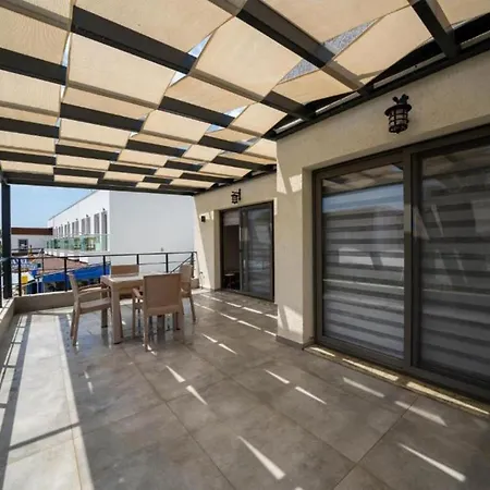 Διαμέρισμα 2 Bedroom On The Beach In Yahsi