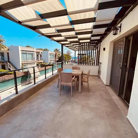 2 Bedroom On The Beach In Yahsi * Bitez